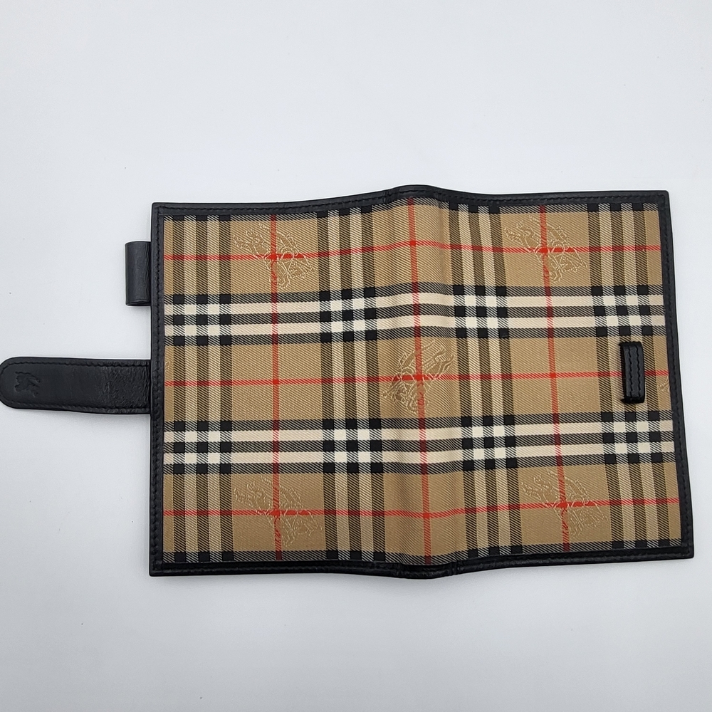 BURBERRY Nova Check Canvas Agenda Day Planner/ Passport Holder Beige...Authentic - Picture 11 of 15